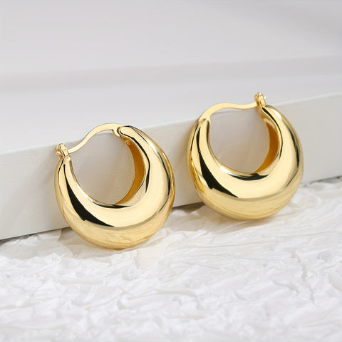 1 Pair Charm-In Elegant Hoop Earrings, 18K Golden Plated Copper, Fashionable Daily & Gift Wear, Valentine'S Day Suitable, All-Season Accessory