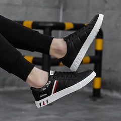 MM13 D710G Men's Flats Luxury Men's Sneakers Spring Autumn 2023 Outdoor Sport for Men Fashion Vulcanized Shoe