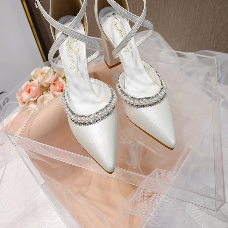Women&#39;s Shoes High Heels Sexy Pumps Wedding Bride Shoes Pearl Rhinestones Thick High-heeled Pointed Toe For Spring 2022 Sandals