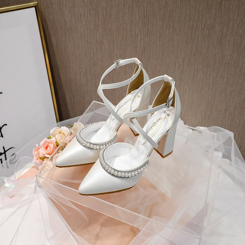 Women&#39;s Shoes High Heels Sexy Pumps Wedding Bride Shoes Pearl Rhinestones Thick High-heeled Pointed Toe For Spring 2022 Sandals