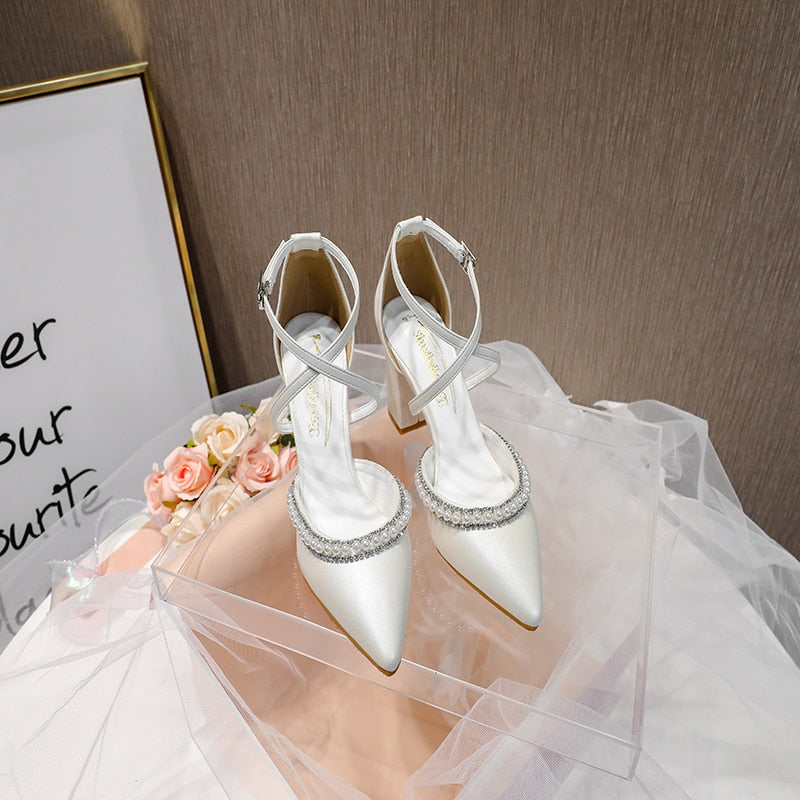 Women&#39;s Shoes High Heels Sexy Pumps Wedding Bride Shoes Pearl Rhinestones Thick High-heeled Pointed Toe For Spring 2022 Sandals