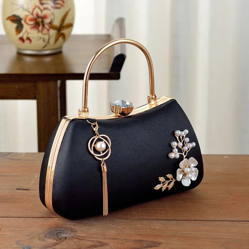 2025 New Women Handmade Flowers Clutch Handbags Wedding Evening Wallets Party  Purse For Ladies