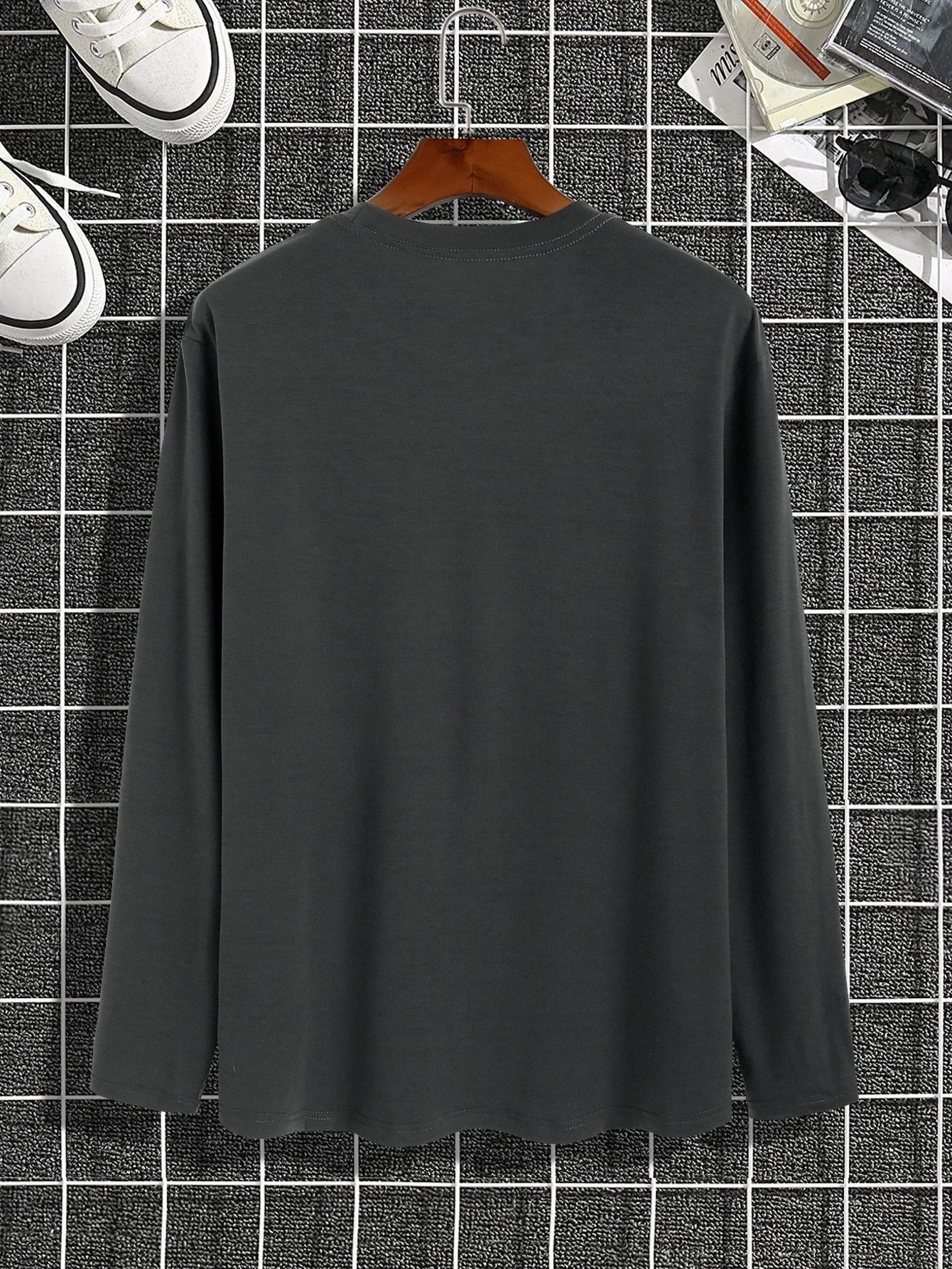 New long-sleeved T-shirt men's printed round neck long-sleeved T-shirt trend versatile casual tops men's clothing summer