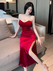 2023 Summer Women's Sexy Temperament ceremonial dress Wrapped Chest backless High Split Velvet Wrapped Hip Red Long