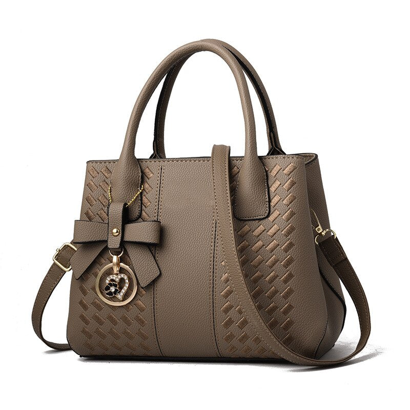Women 2022 European and American Fashion Handheld Big Bag Fashion Middle aged Embroidery Single shoulder Crossbody Bag