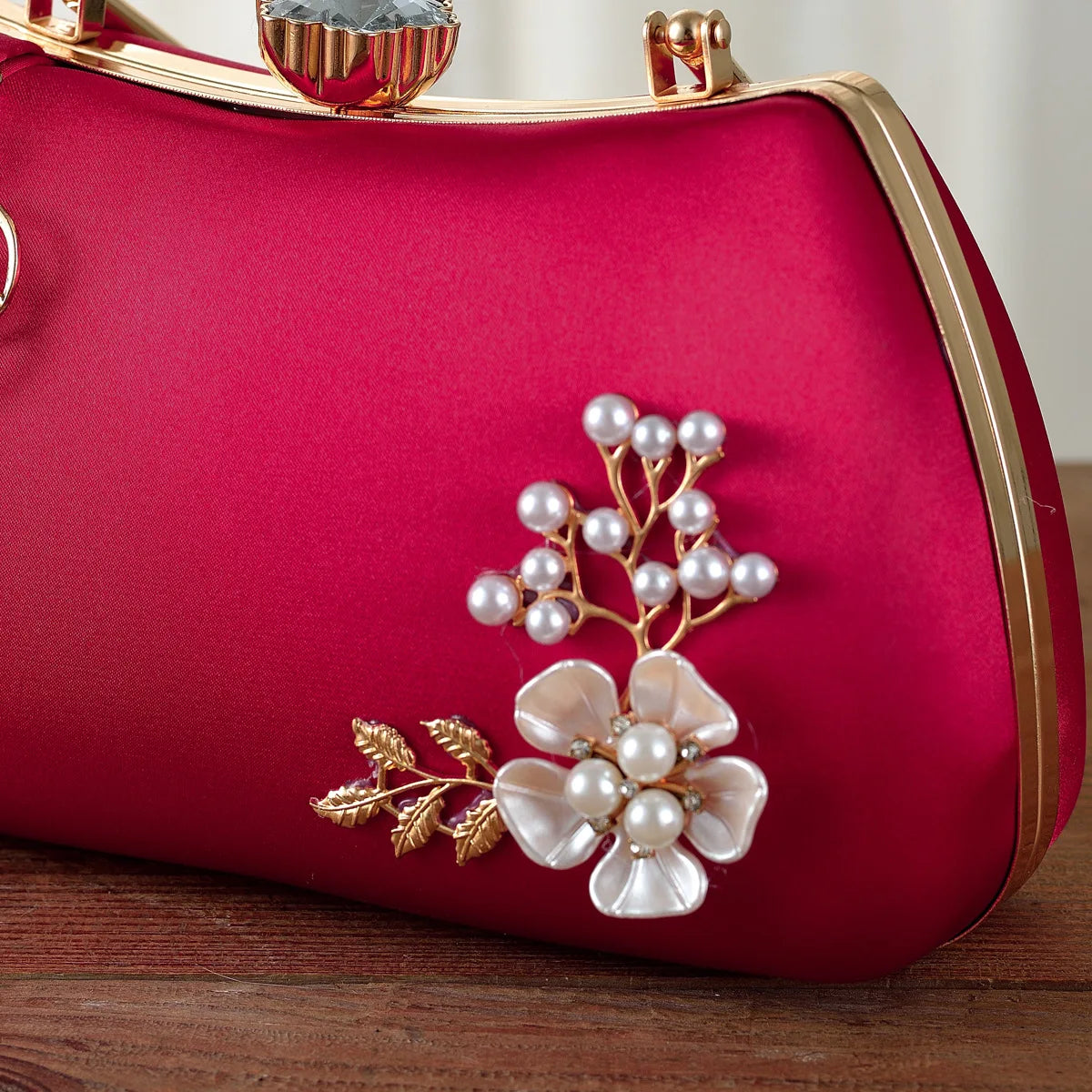 2025 New Women Handmade Flowers Clutch Handbags Wedding Evening Wallets Party  Purse For Ladies