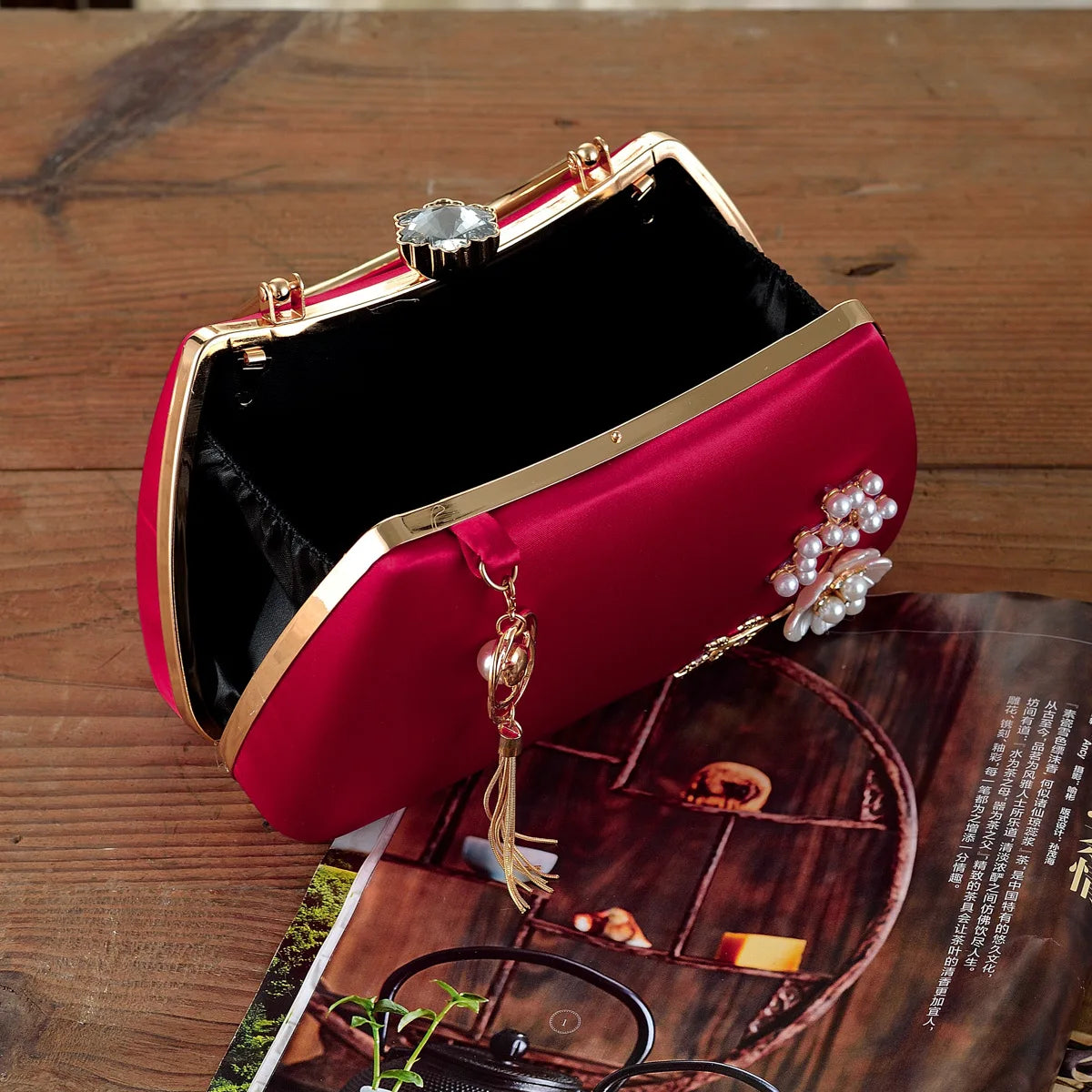 2025 New Women Handmade Flowers Clutch Handbags Wedding Evening Wallets Party  Purse For Ladies