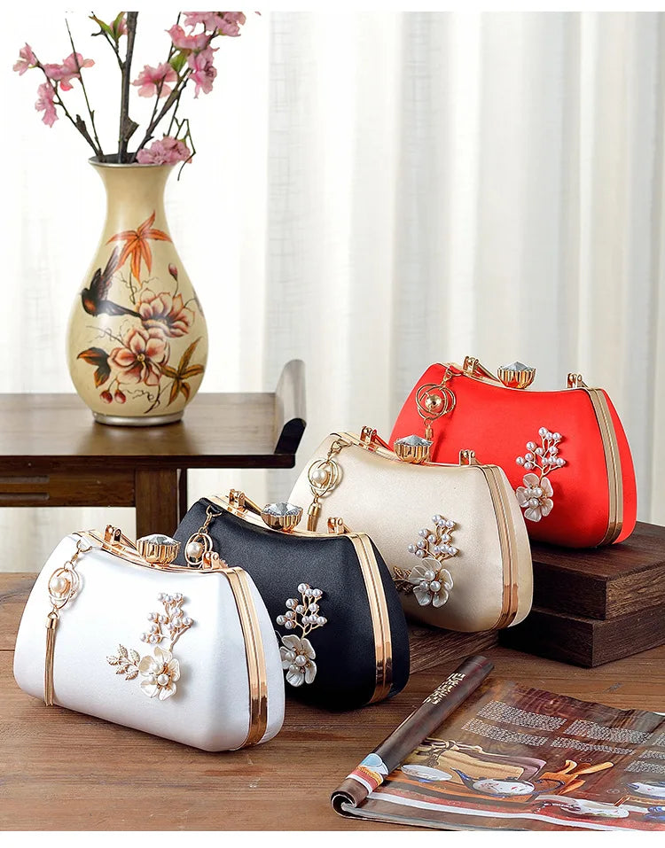 2025 New Women Handmade Flowers Clutch Handbags Wedding Evening Wallets Party  Purse For Ladies