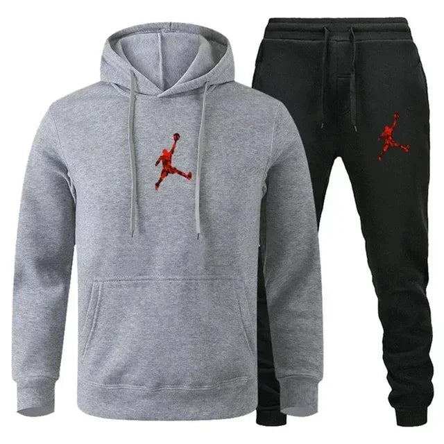 The two-piece pullover and jogging pants of the classic casual streetwear