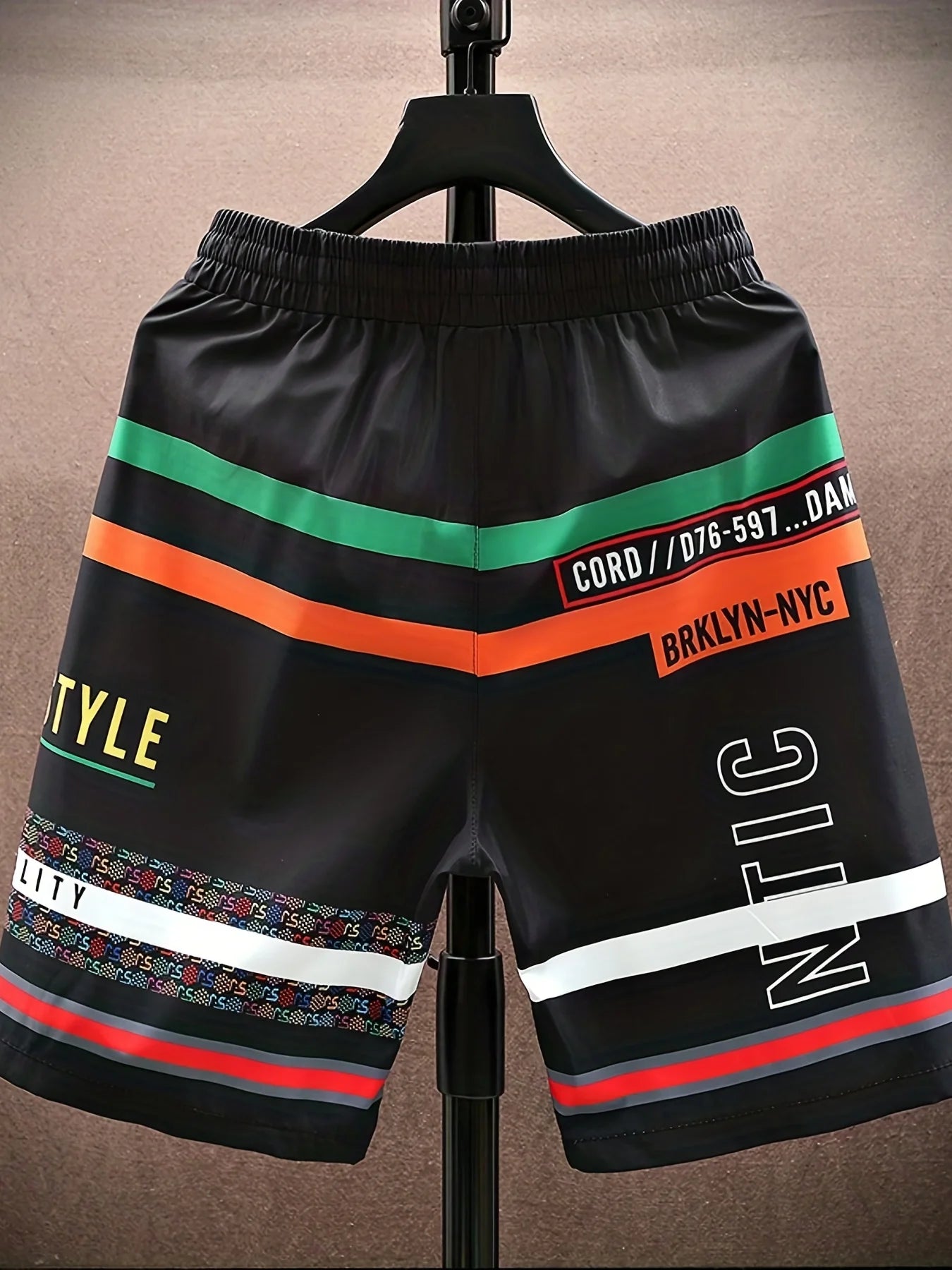 Bear Pattern Letter Print Striped Quick Drying Comfy Shorts Summer Men's Casual Drawstring Shorts For Summer Fitness Beach Short