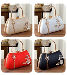 2025 New Women Handmade Flowers Clutch Handbags Wedding Evening Wallets Party Dinner Purse For Ladies 4 Colors