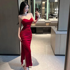 2023 Summer Women's Sexy Temperament ceremonial dress Wrapped Chest backless High Split Velvet Wrapped Hip Red Long