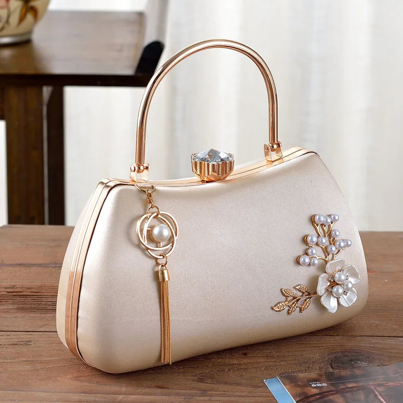 2025 New Women Handmade Flowers Clutch Handbags Wedding Evening Wallets Party  Purse For Ladies