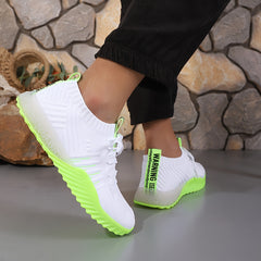 [Couple's Striped Sports Shoes] Breathable Couple's Striped Low Top Lace Up Casual Sports Shoes | EVA and Fabric Insole, Rubber and Plastic Sole, with Random Logo Letter Cutting, for Spring