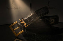 Yves Saint Laurent : Leather Cassandre Belt