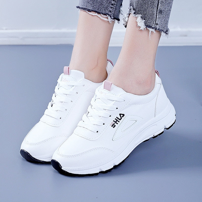 White Shoes For Women Sneakers 2023 Breathable Women&#39;s Sports Shoes Outdoor Walking Flats Woman Spring Casual Shoe Lady Sneaker